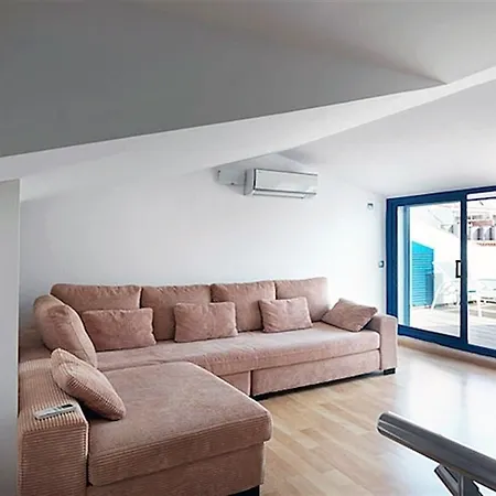 Charming 4 Bedroom Apartment In Sitges Apartment